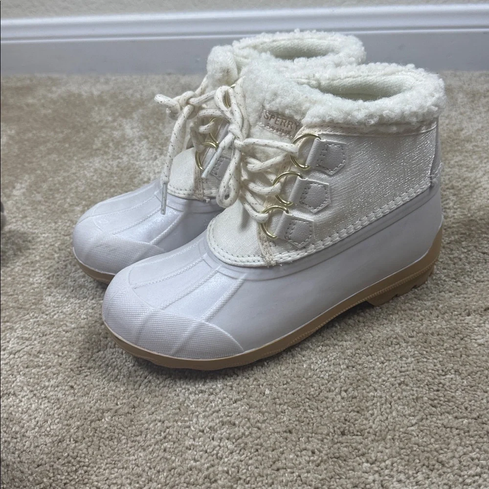 Sperry Kids‎ Cream and Tan Boots